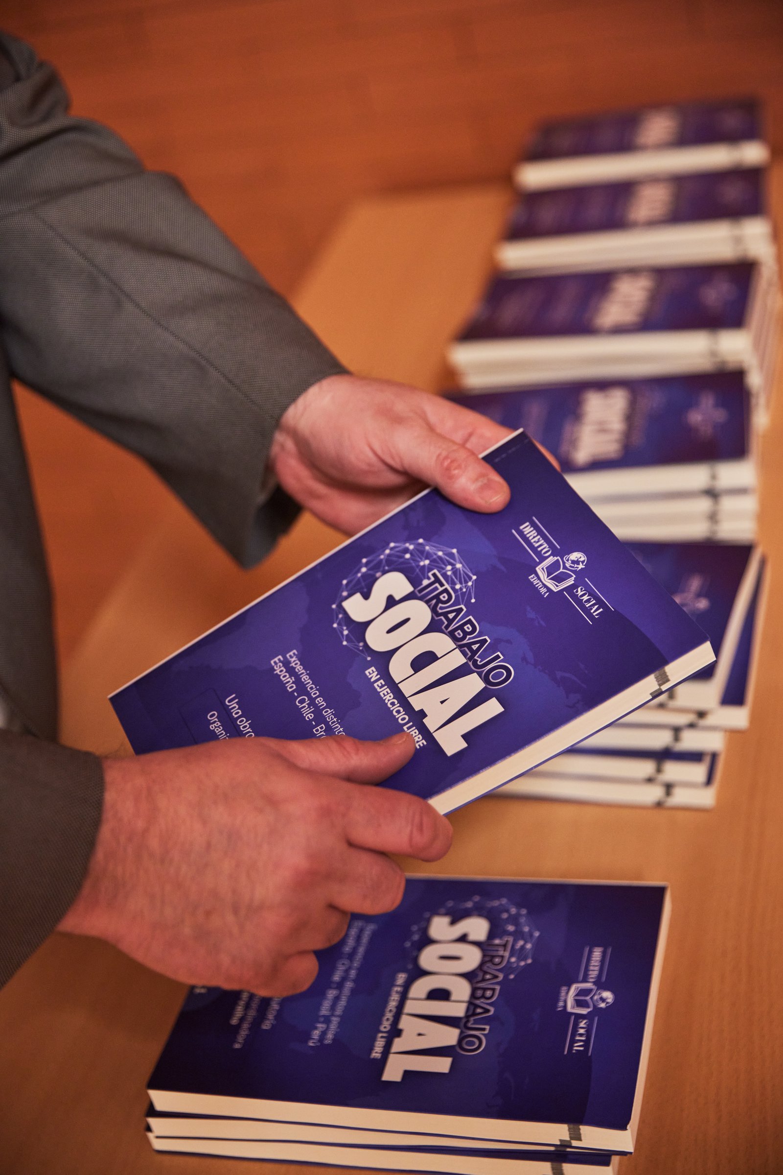 Autores em Destaque